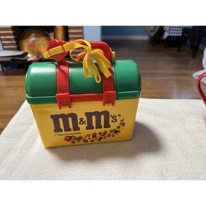 Collectible M&M's Plastic Lunch Box with Green Water Bottle With Unopened Candy